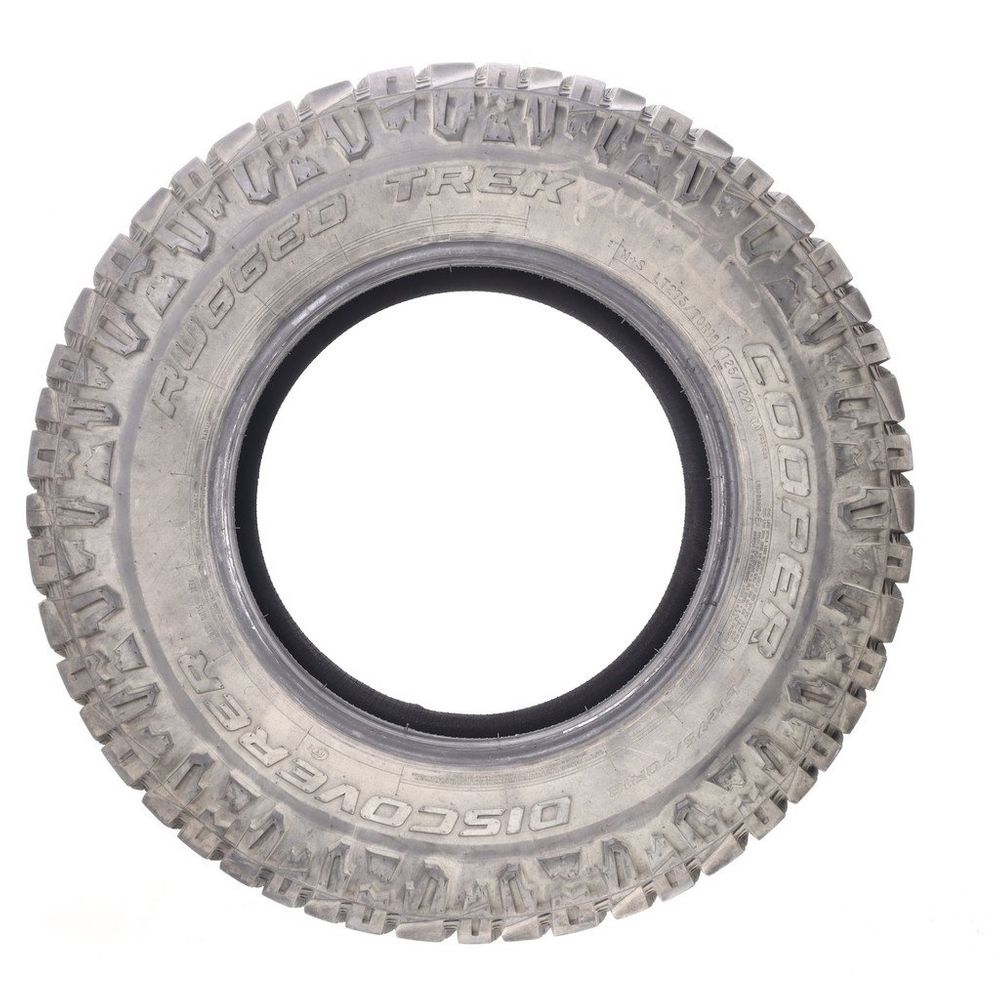 Used LT 275/70R18 Cooper Discoverer Rugged Trek 125/122Q E - 13.5/32 - Image 3