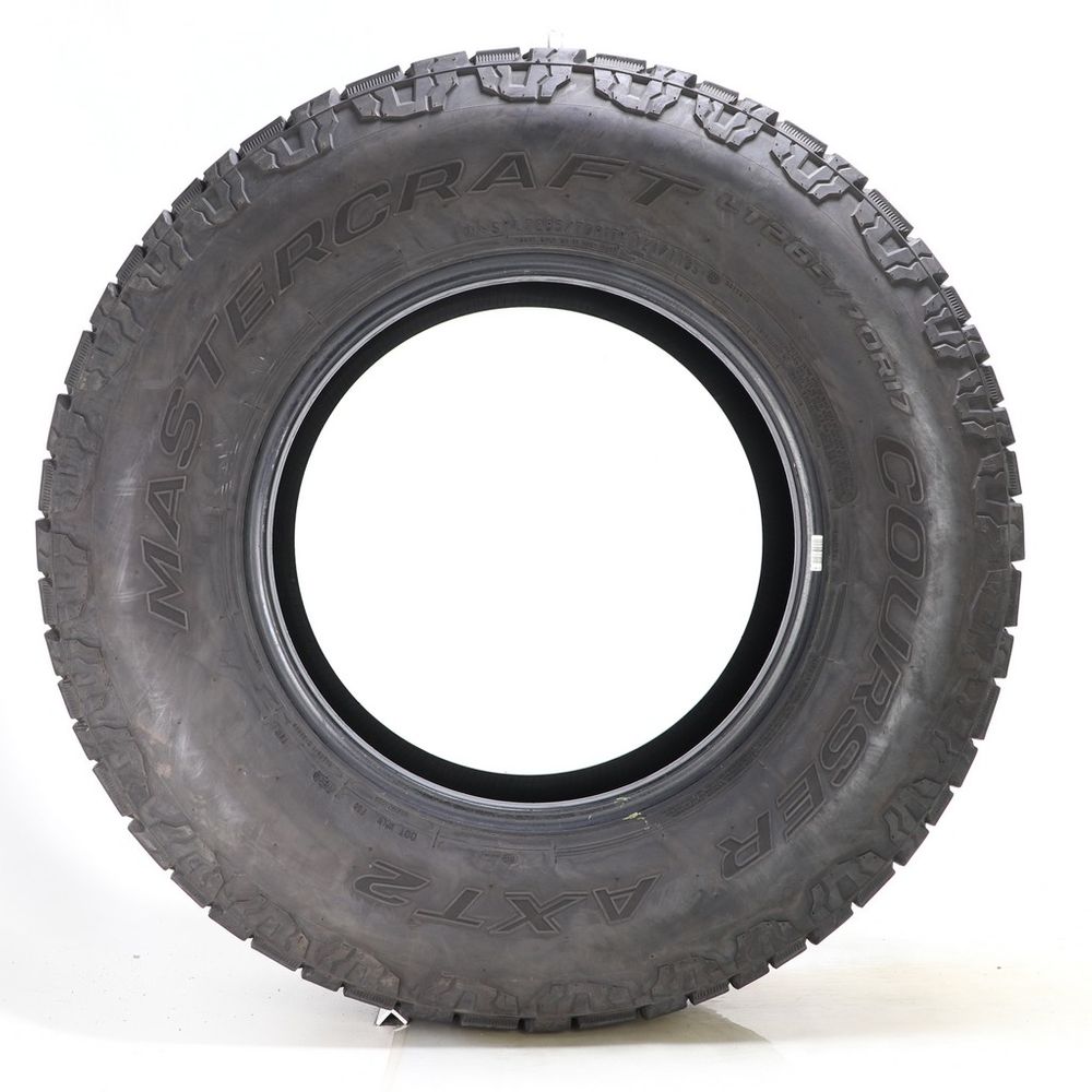 Used LT 285/70R17 Mastercraft Courser AXT2 121/118S E - 11.5/32 - Image 3