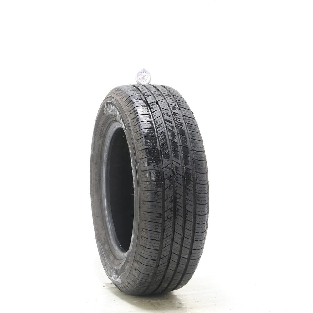 Set of (2) Used 215/65R16 Michelin Defender T+H 98H - 8.5-9.5/32 - Image 4