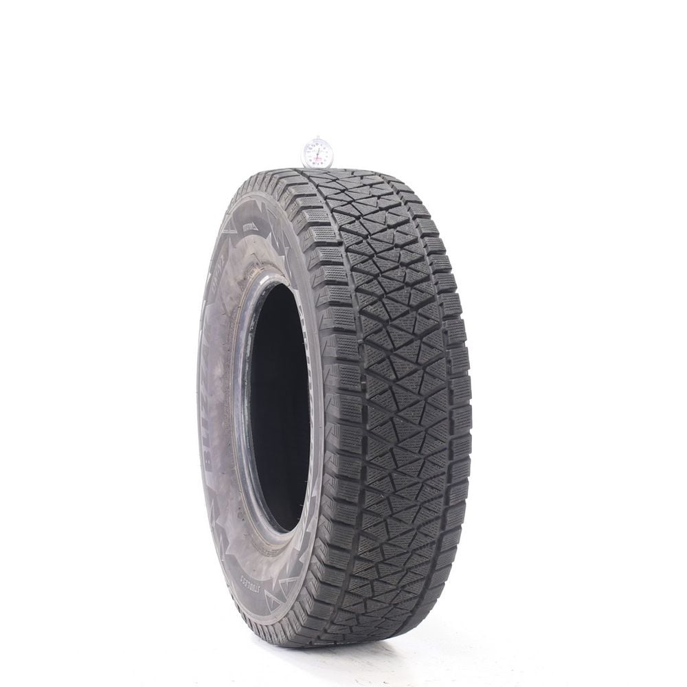 Set of (2) Used 235/75R15 Bridgestone Blizzak DM-V2 109R - 7-7.5/32 - Image 4