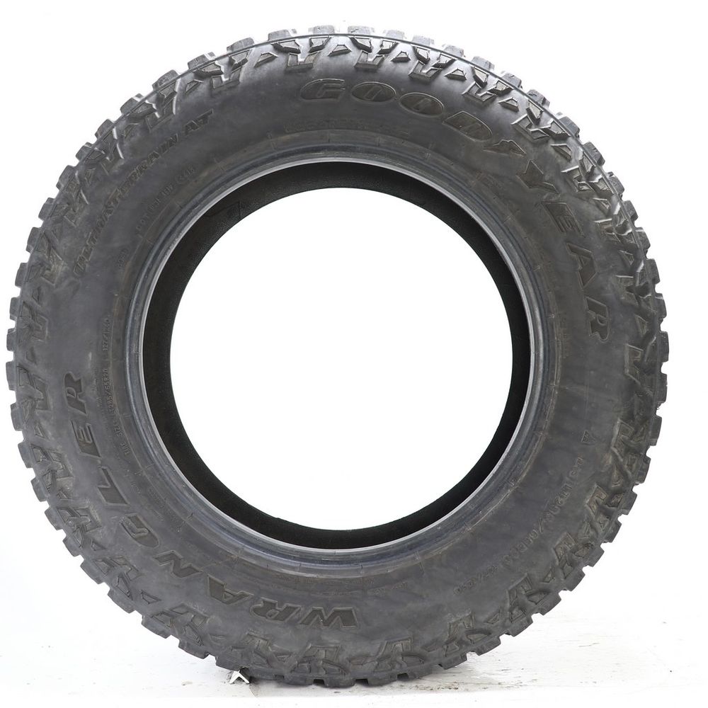 Used LT 285/65R20 Goodyear Wrangler Ultra Terrain AT 127/124Q - 9/32 - Image 3