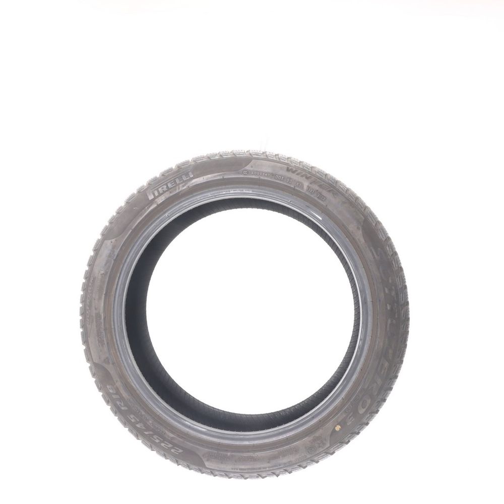 Used 225/45R18 Pirelli Winter Sottozero 3 Run Flat 95H - 7.5/32 - Image 3