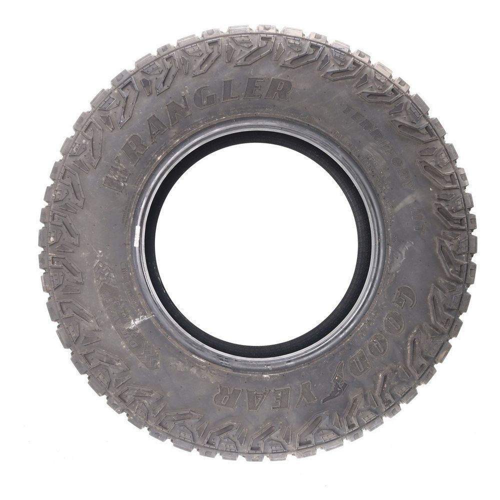 Used LT 285/70R17 Goodyear Wrangler Territory MT 116/113Q C - 12/32 - Image 3