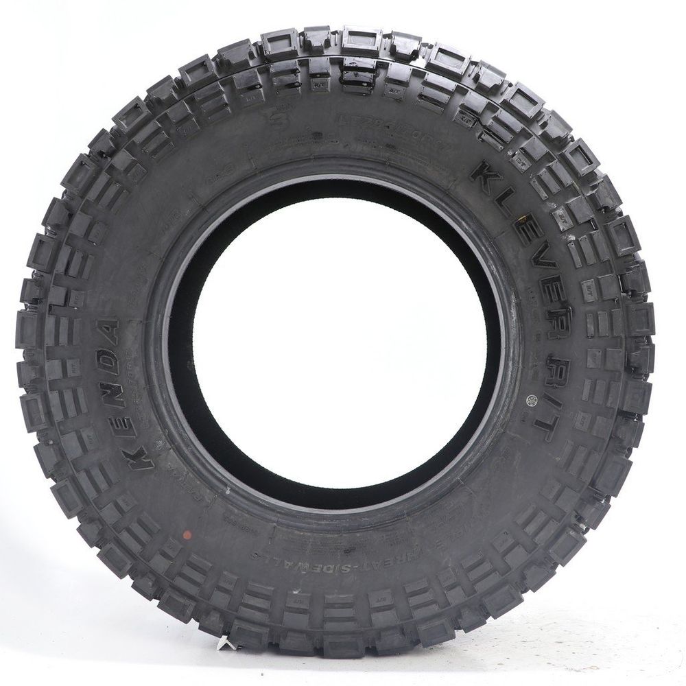 Used LT 285/70R17 Kenda Klever R/T 121/118R E - 15/32 - Image 3
