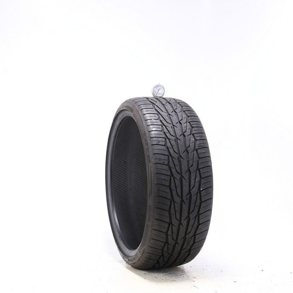 Set of (2) Used 225/35R20 Toyo Extensa HP II 90W - 8-9/32 - Image 1