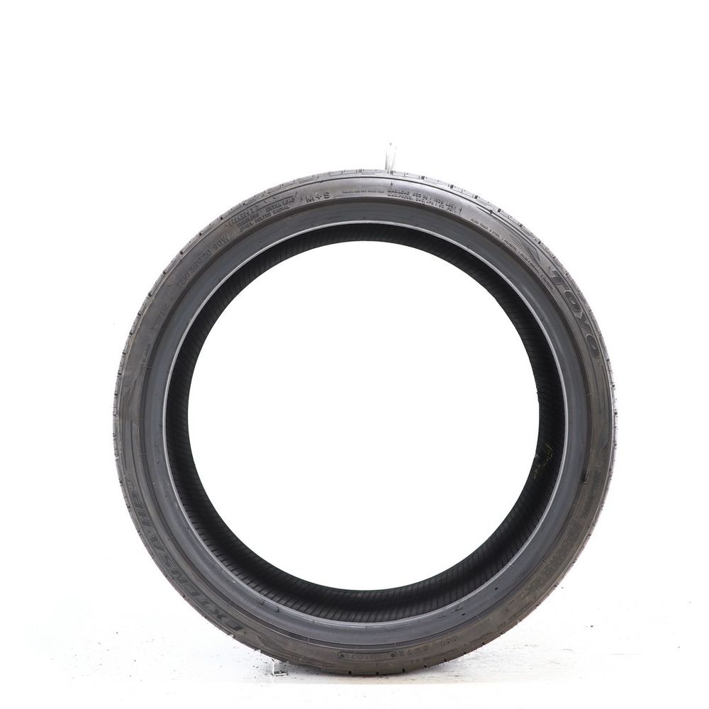Set of (2) Used 225/35R20 Toyo Extensa HP II 90W - 8-9/32 - Image 3