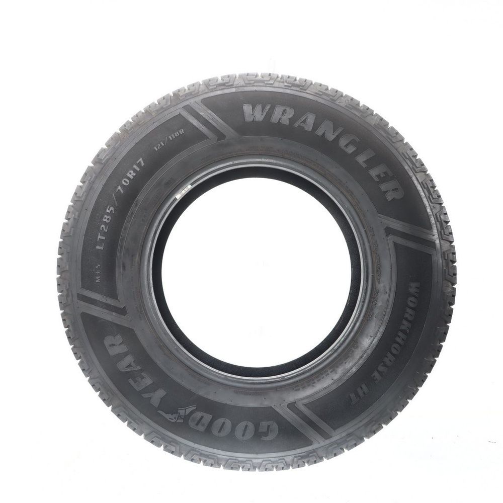 Used LT 285/70R17 Goodyear Wrangler Workhorse HT 121/118R E - 8/32 - Image 3