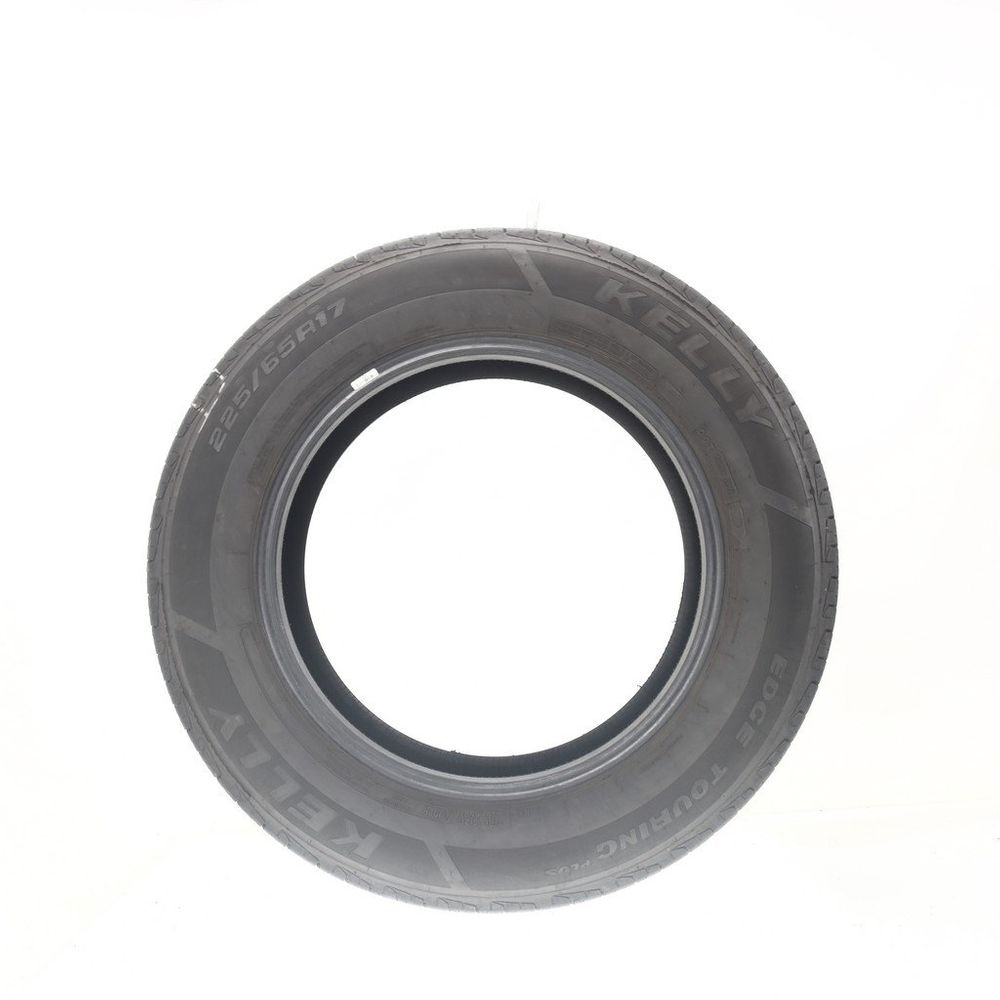 Set of (2) Used 225/65R17 Kelly Edge Touring Plus 102H - 9-10/32 - Image 3