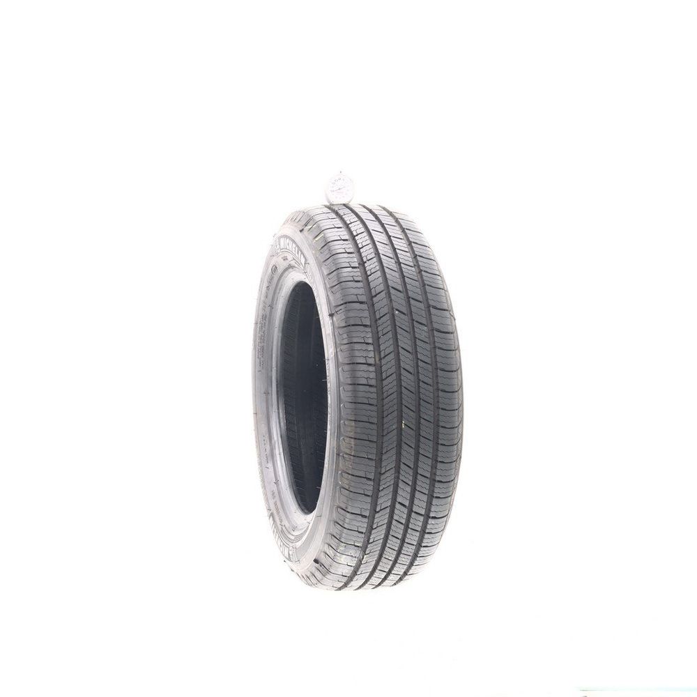 Set of (2) Used 195/65R15 Michelin Defender T+H 91H - 9.5/32 - Image 1