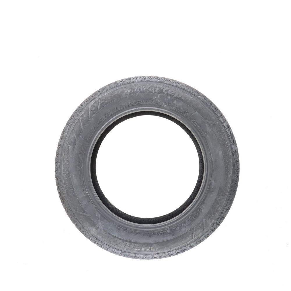 New 215/60R16 Hankook Winter iCept iZ2 W616 95T - Image 3