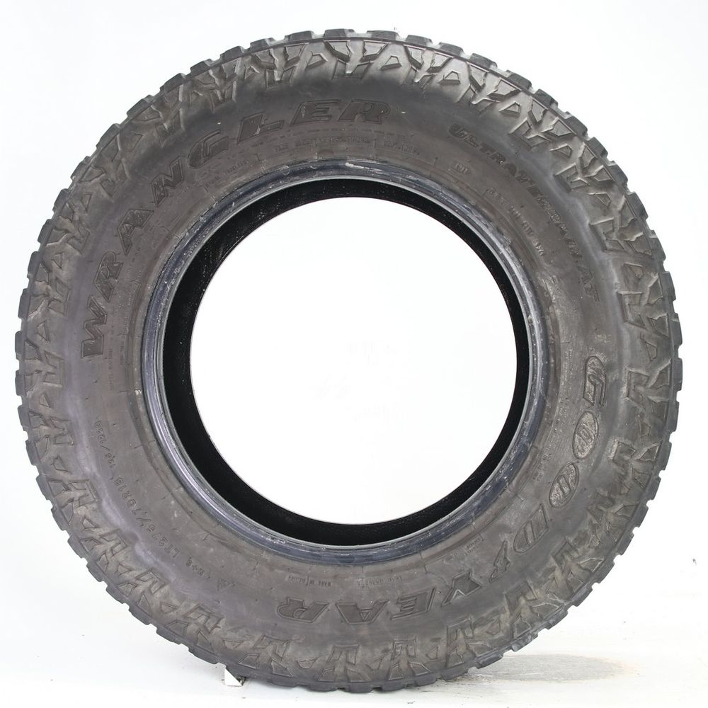 Set of (2) Used LT 275/70R18 Goodyear Wrangler Ultra Terrain AT 125/122Q E - 5.5-6.5/32 - Image 6
