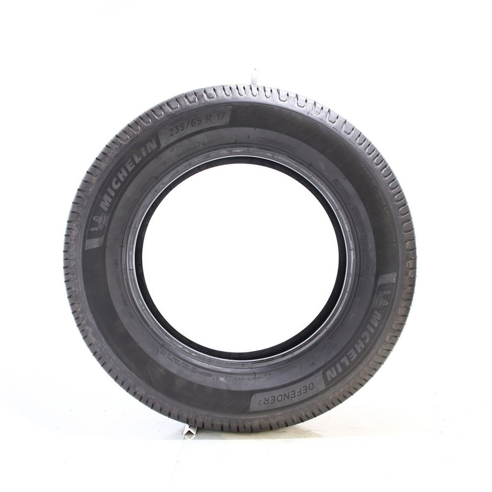 Set of (4) Used 235/65R17 Michelin Defender 2 104H - 9.5-10.5/32 - Image 6