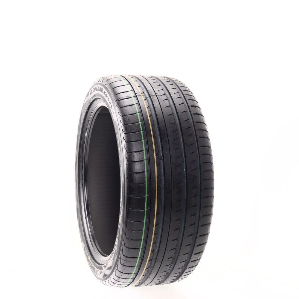 Set of (2) New 265/40ZR19 Yokohama Advan Sport V105 N0 98Y - Image 1