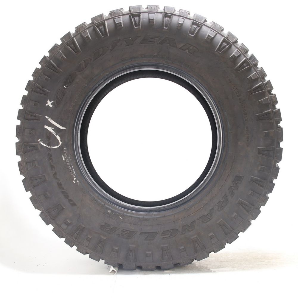 Used LT 285/75R18 Goodyear Wrangler Duratrac 129/126Q E - 19/32 - Image 3