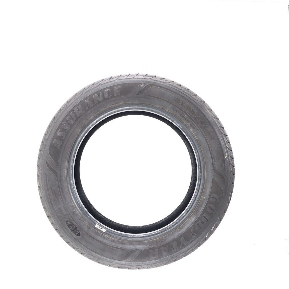 Set of (2) Used 215/65R17 Goodyear Assurance WeatherReady 99H - 6.5-7.5/32 - Image 6