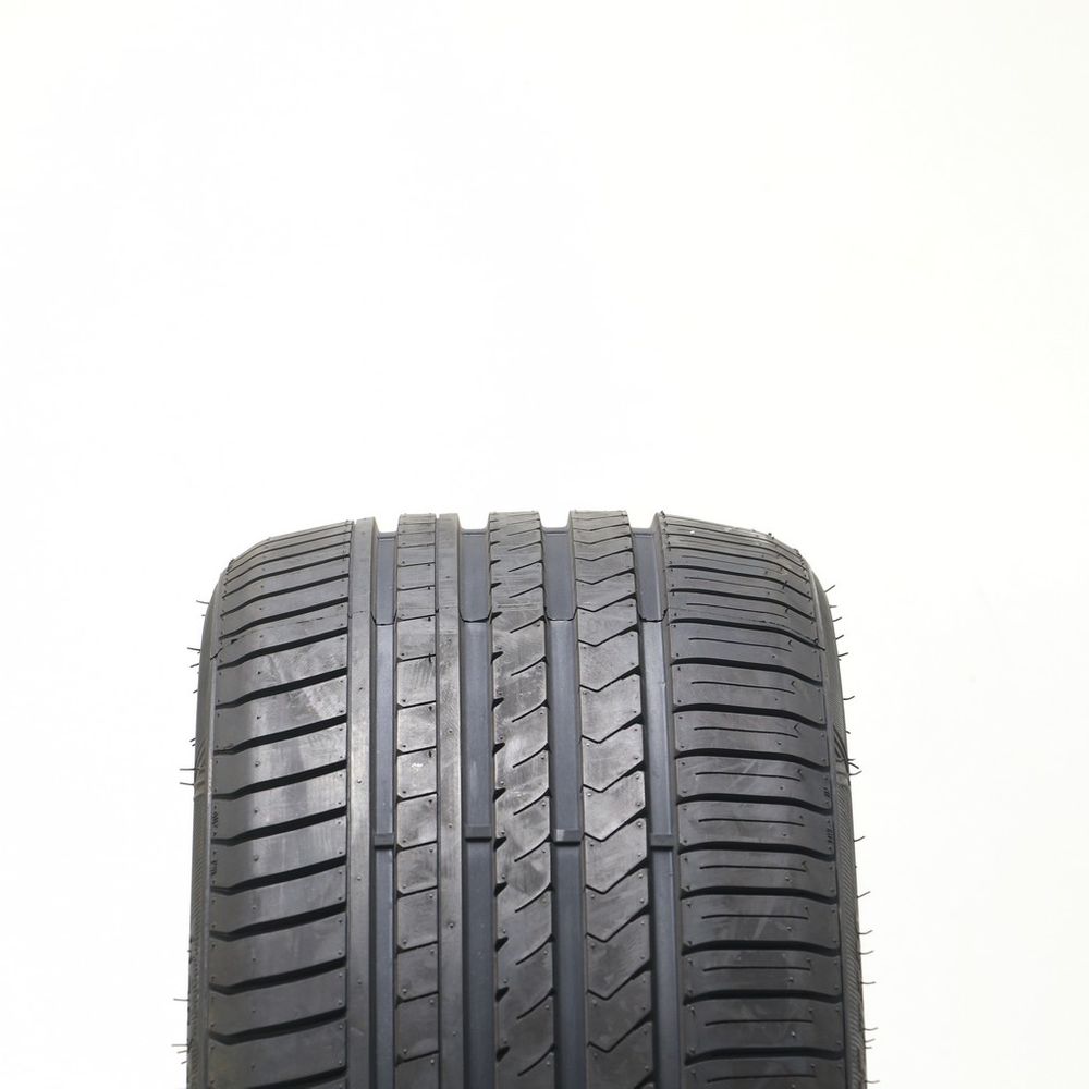 New 255/35ZR19 Winrun R330 96W - Image 2