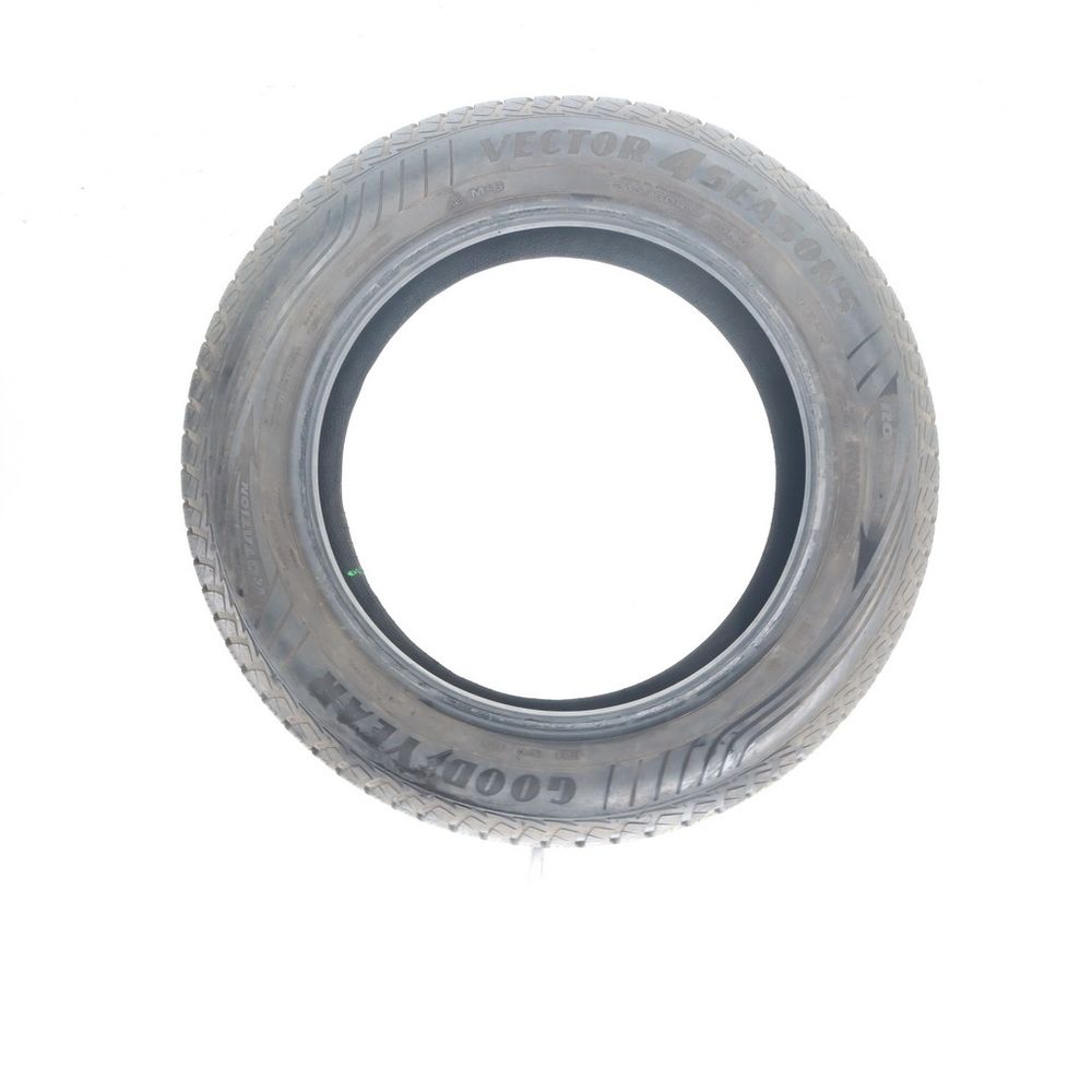 Used 215/60R17 Goodyear Vector 4Seasons Gen-2 100V - 8/32 - Image 3