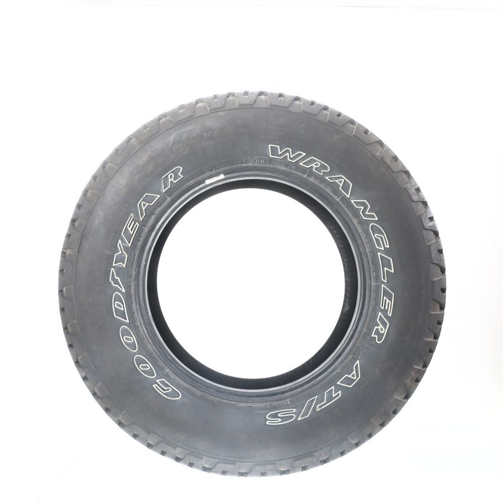 Used 265/70R17 Goodyear Wrangler AT/S 113T - 8.5/32 - Image 3