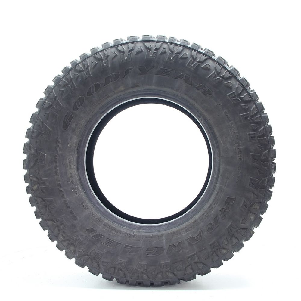 Used LT 265/75R16 Goodyear Wrangler Ultra Terrain AT 123/120Q E - 11/32 - Image 3