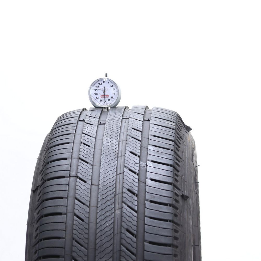 Set of (2) Used 235/65R17 Michelin Premier LTX 104H - 7-8.5/32 - Image 2