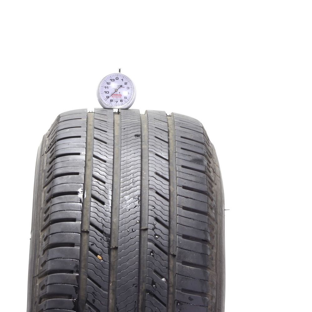 Set of (2) Used 235/65R17 Michelin Premier LTX 104H - 7-8.5/32 - Image 5