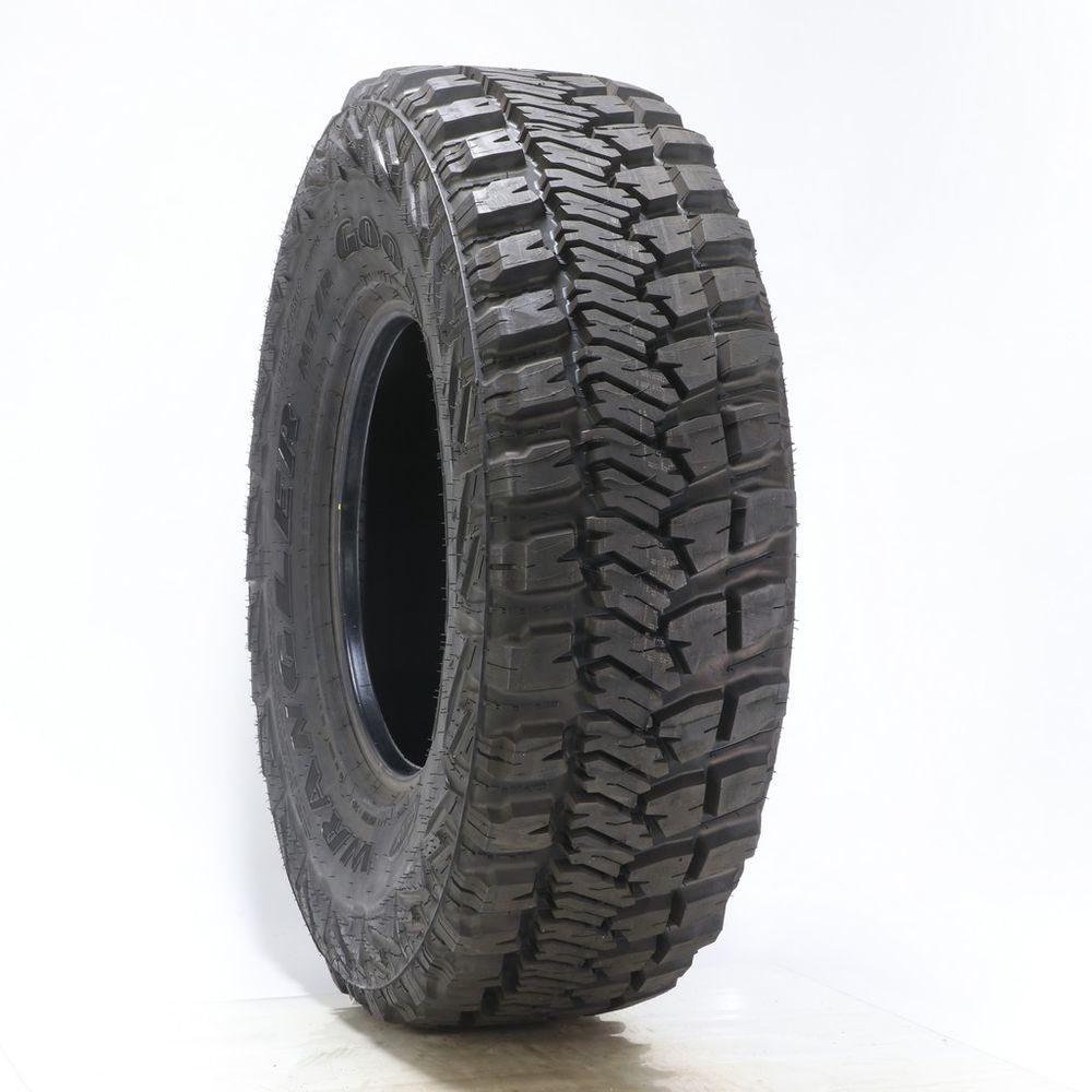 Set of (2) Driven Once LT 285/75R16 Goodyear Wrangler MT/R 126/123Q E - 18/32 - Image 1