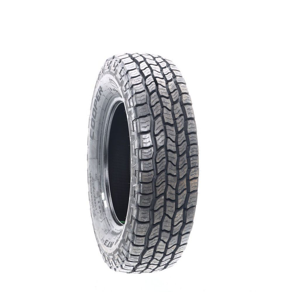 New LT 225/75R17 Cooper Discoverer AT3 LT 116/113R E - Image 1