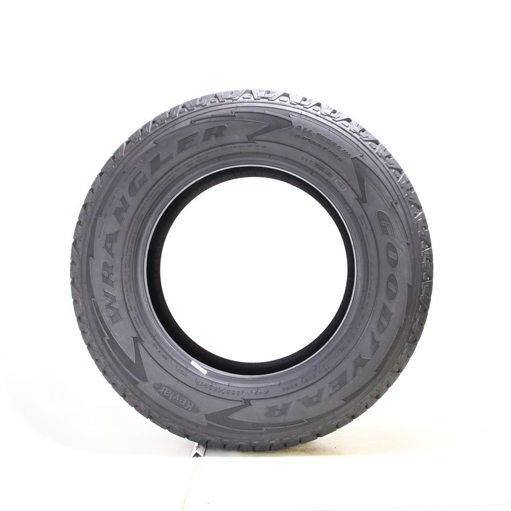 Set of (4) New 255/65R17 Goodyear Wrangler All-Terrain Adventure Kevlar 110T - 12/32 - Image 3