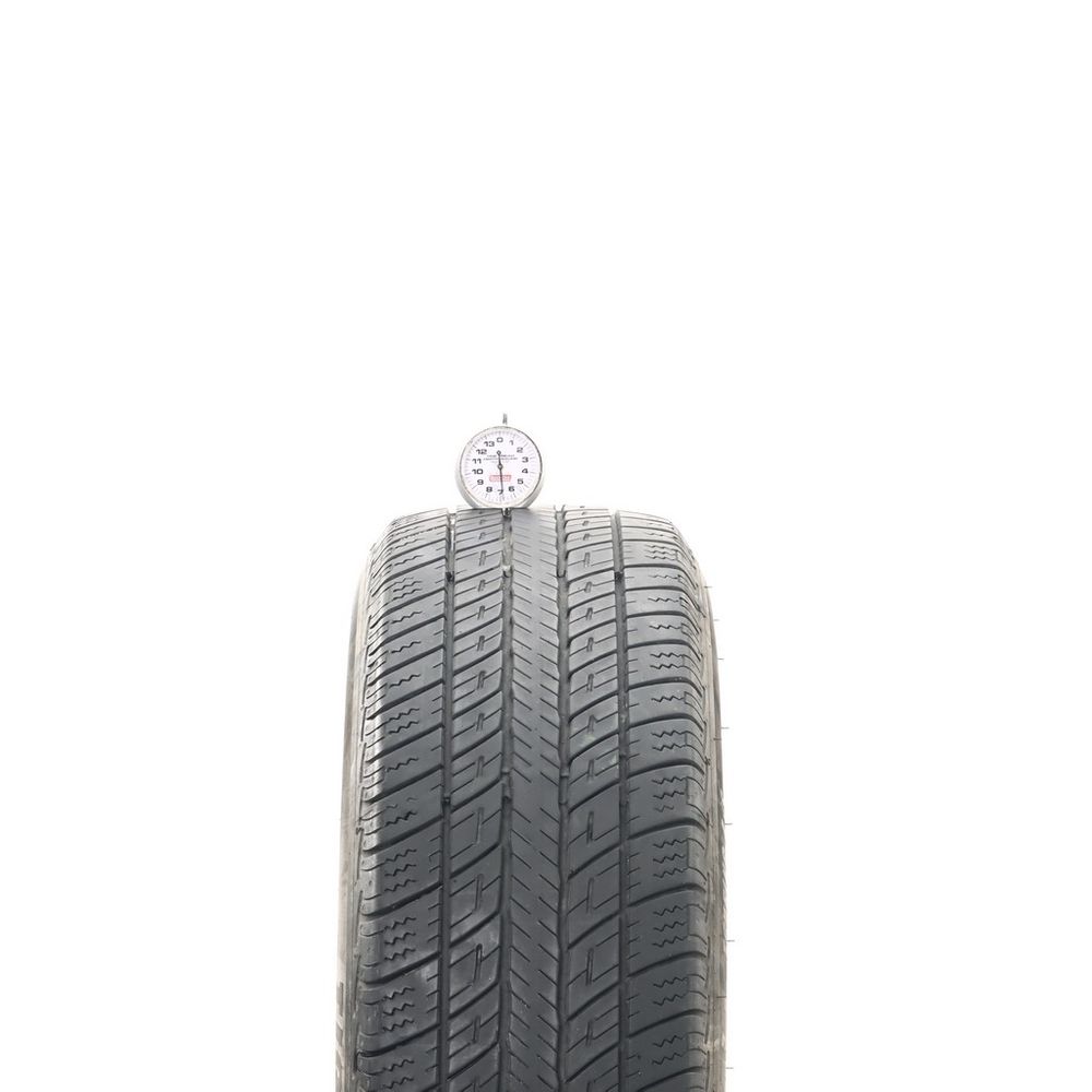 Used 205/60R16 Uniroyal Tiger Paw Touring A/S 92H - 6.5/32 - Image 2