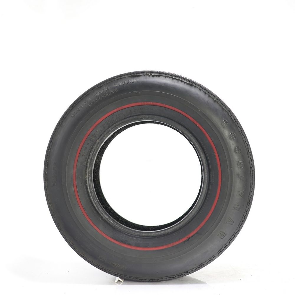Set of (2) Used 70-14 Goodyear Custom Wide Tread Polyglas 1N/A - 9.5/32 - Image 3