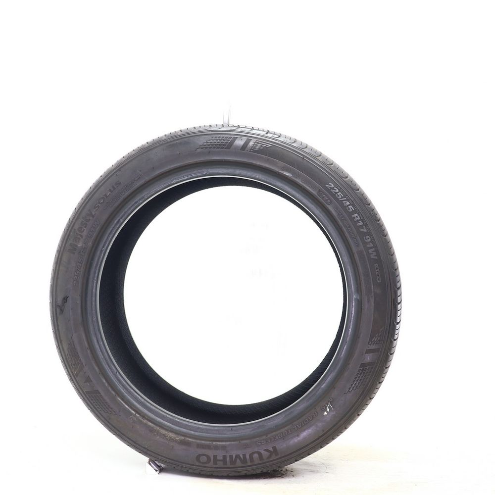 Set of (4) Used 225/45R17 Kumho Majesty Solus KU50 91W - 5-6.5/32 - Image 3