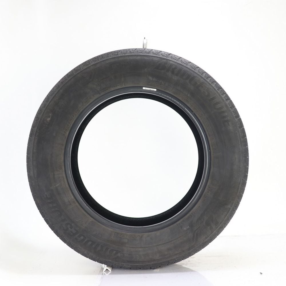 Set of (2) Used 235/65R17 Bridgestone Alenza Sport A/S ENLITEN 104H - 5.5/32 - Image 3