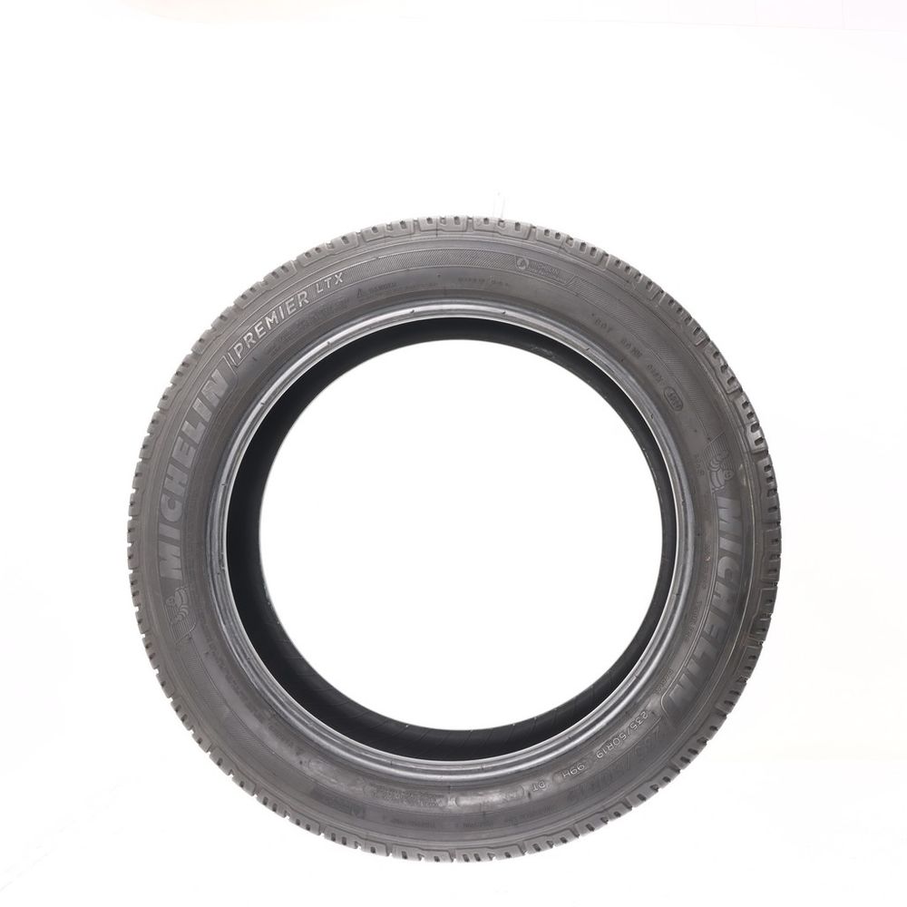 Set of (2) Used 235/50R19 Michelin Premier LTX 99H - 6.5-7.5/32 - Image 6