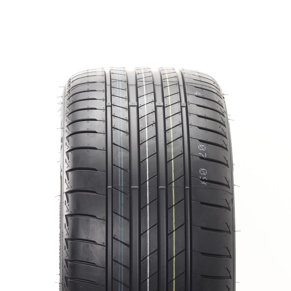 Set of (2) New 255/40R18 Bridgestone Turanza T005 RFT 99Y - Image 2