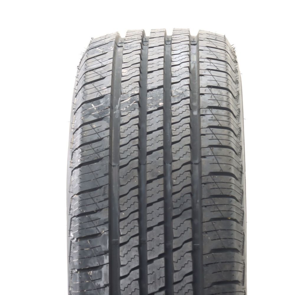 New LT 275/70R18 Lionhart Lionclaw HT 125/122S E - Image 2