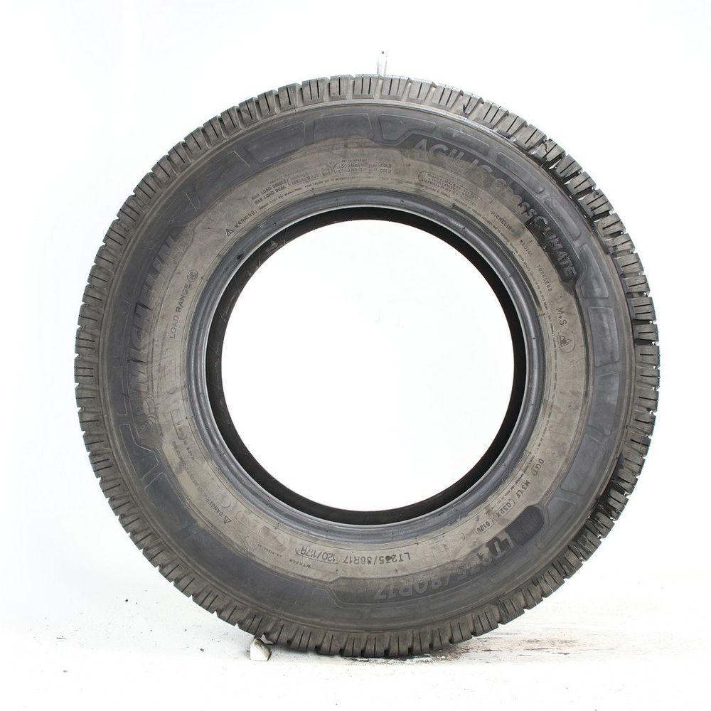 Set of (4) Used LT 235/80R17 Michelin Agilis CrossClimate  120/117R E - 5.5-6/32 - Image 3