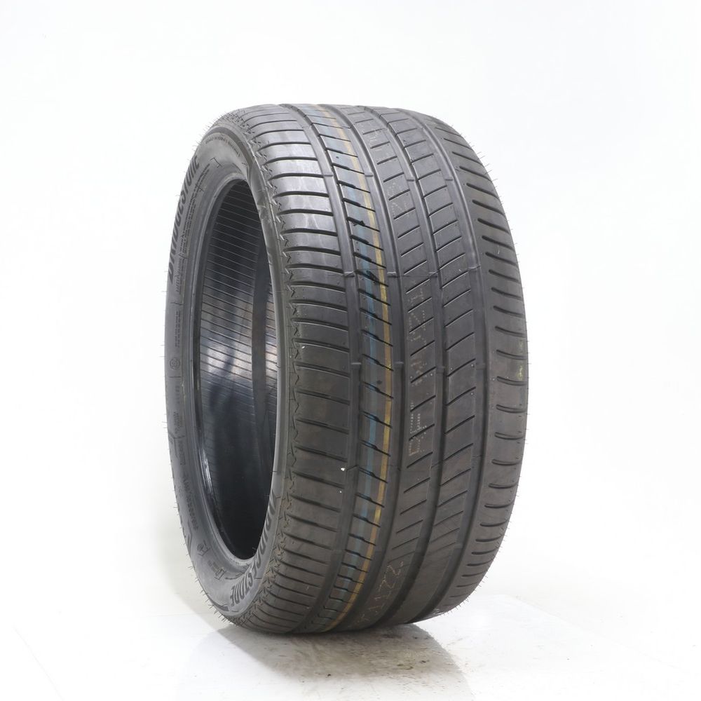 Driven Once 315/35R21 Bridgestone Alenza 001 RFT 111Y - 9/32 - Image 1