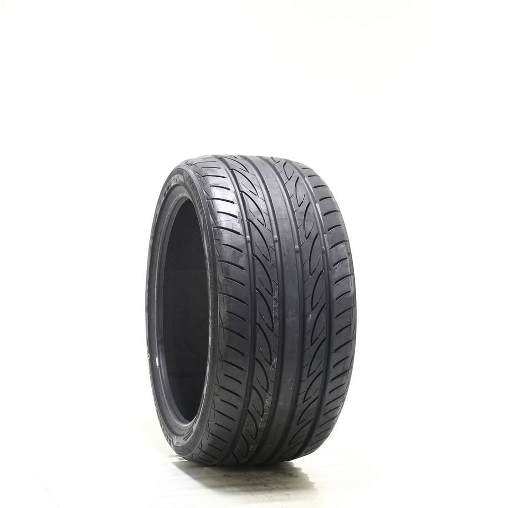 New 265/35R18 Yokohama Advan Fleva V701 97W - 9.5/32 | Utires