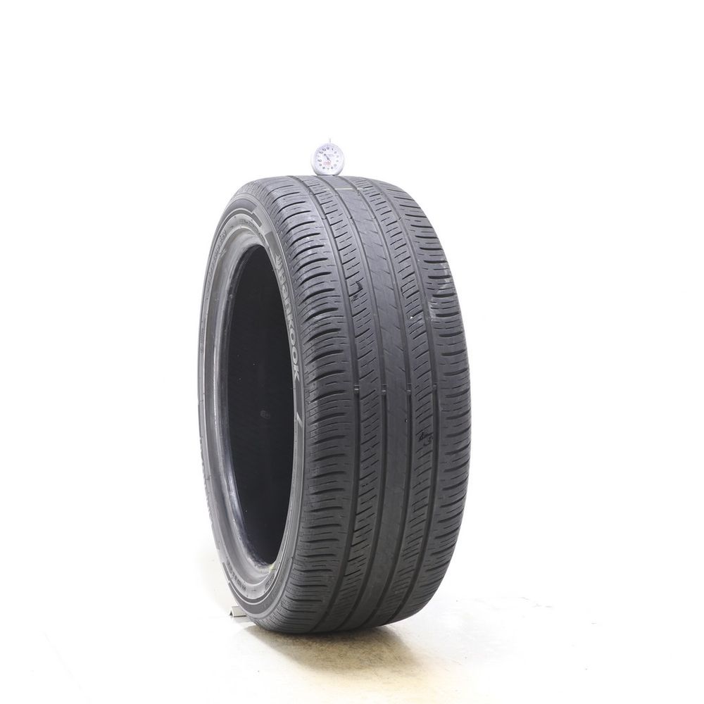 Set of (2) Used 245/45R19 Hankook Kinergy GT 98H - 5-6/32 - Image 1