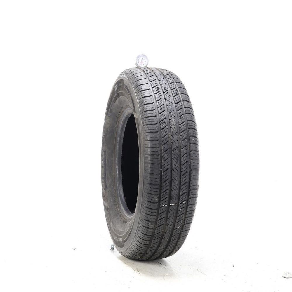 Set of (2) Used 225/75R15 Hankook Kinergy ST 102T - 7.5/32 - Image 1