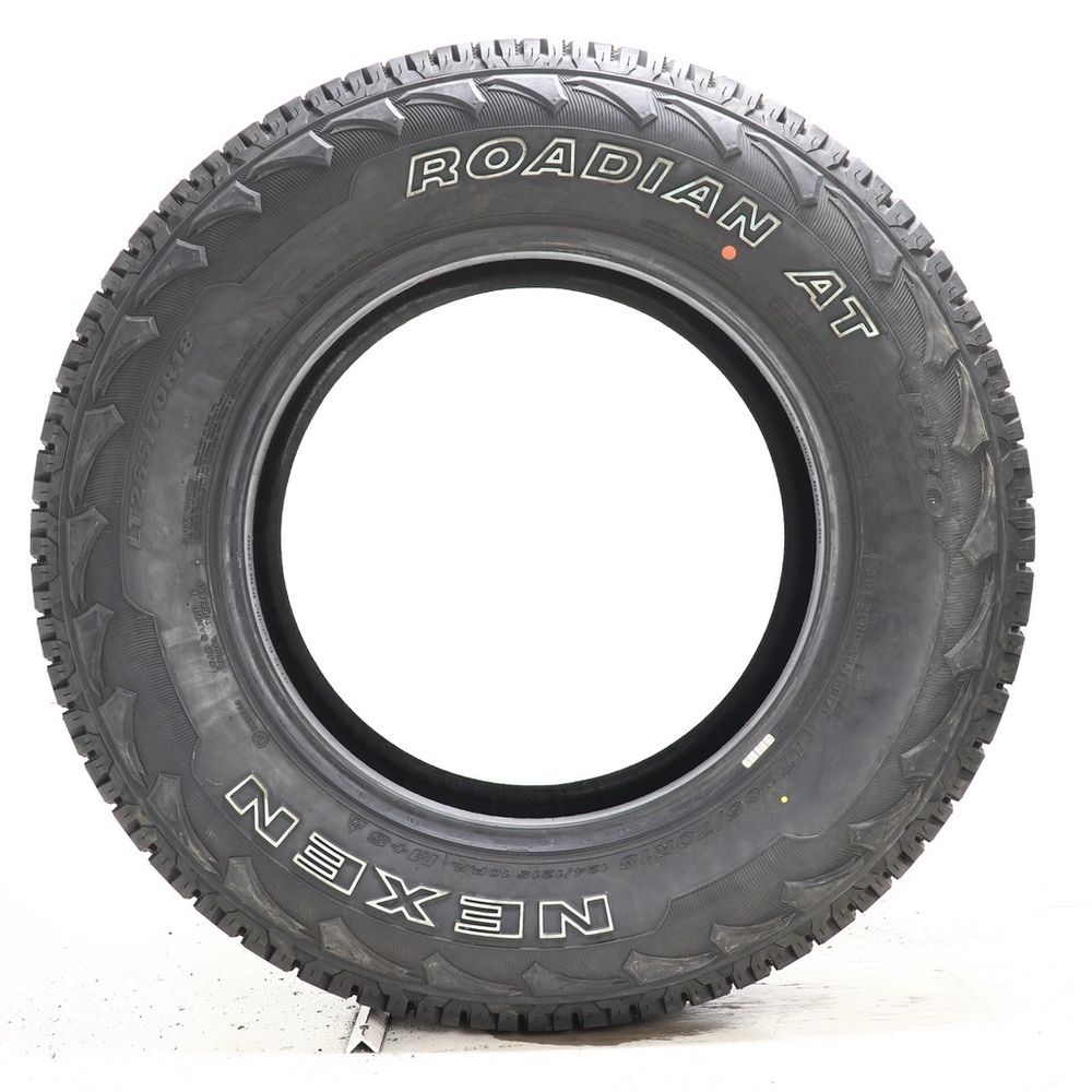 New LT 265/70R18 Nexen Roadian AT Pro RA8 124/121S - 16/32 - Image 3
