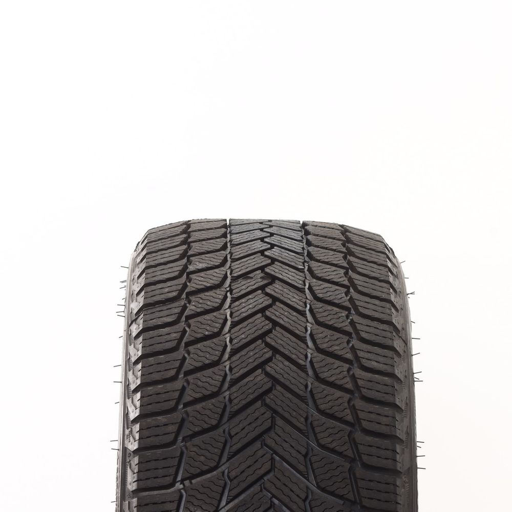 New 225/40R19 Michelin X-Ice Snow 93H - Image 2