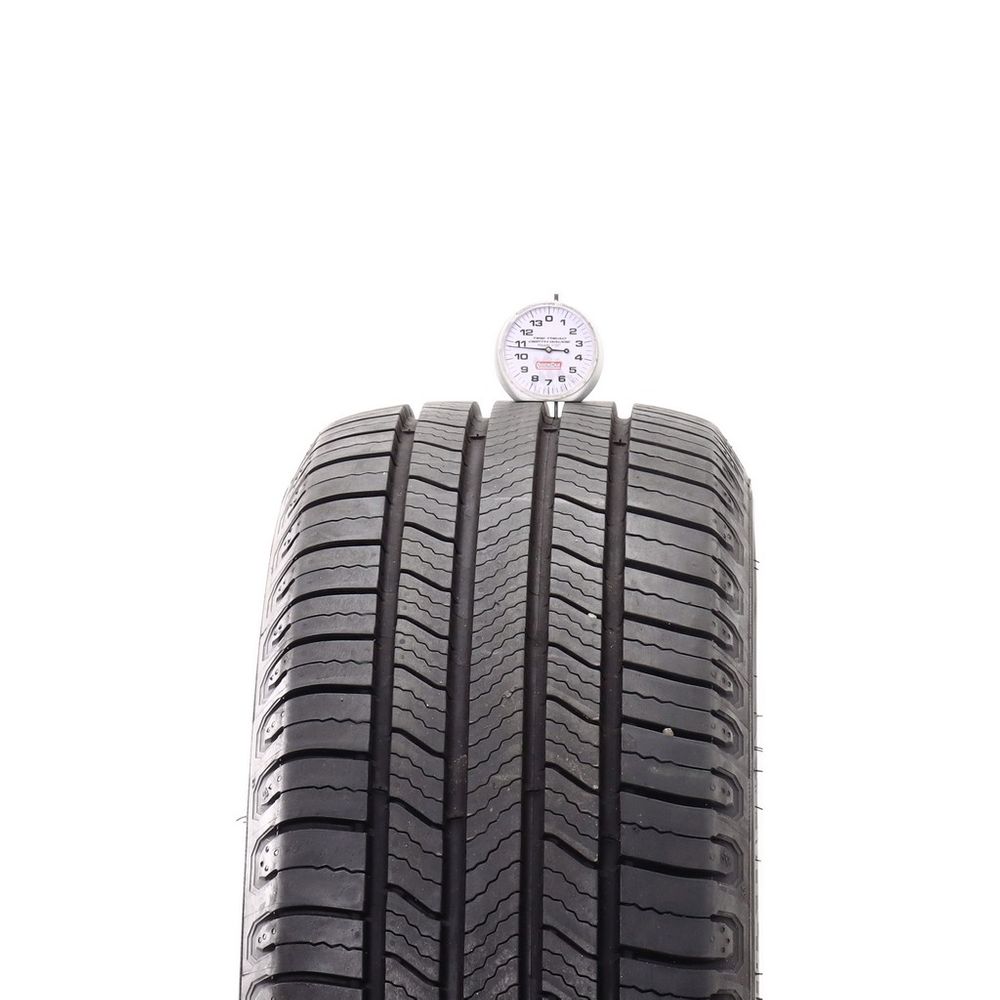 Set of (2) Used 215/55R17 Michelin Defender 2 94H - 10.5-11/32 - Image 2