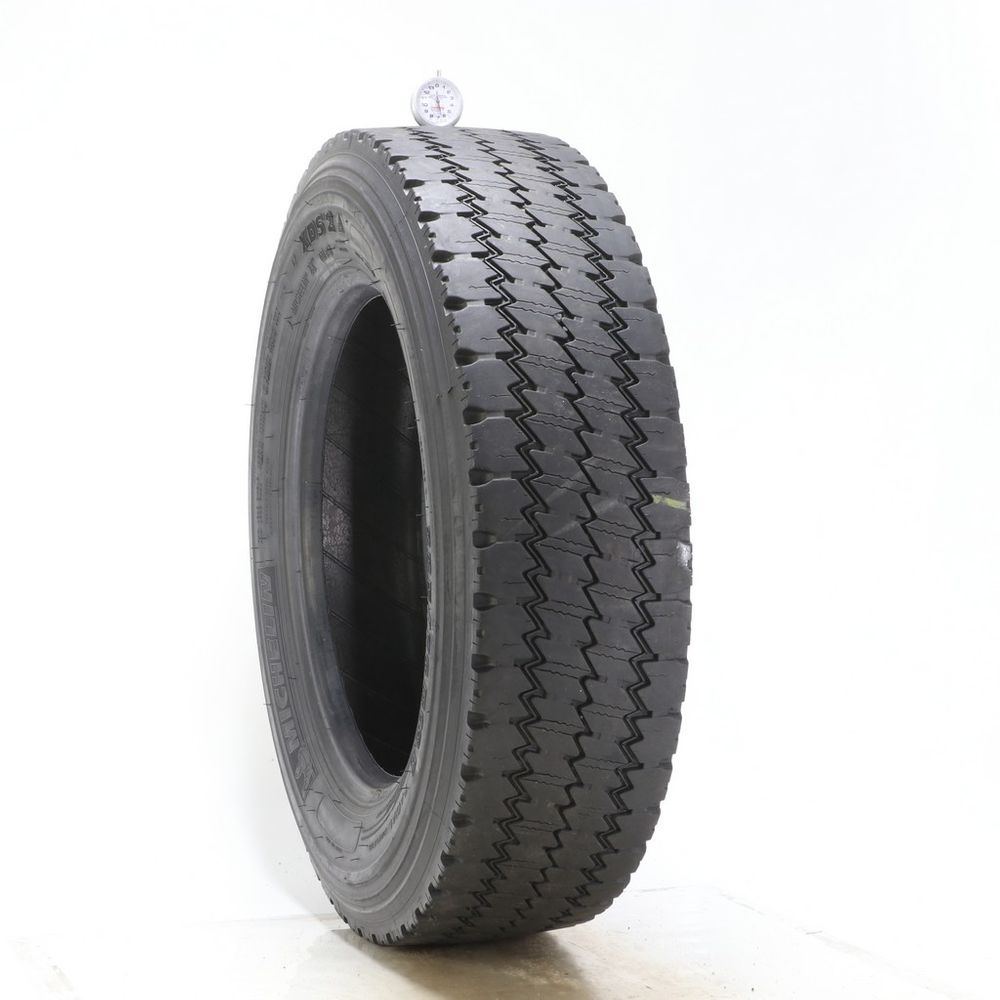Used 225/70R19.5 Michelin XDS2 128/126N G - 6.5/32 - Image 1