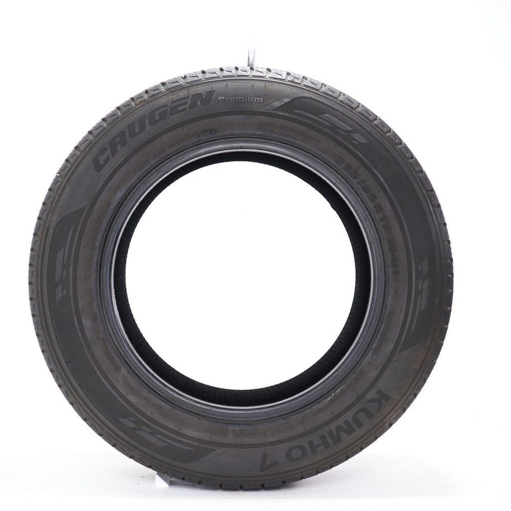 Used 235/65R17 Kumho Crugen Premium 104H - 7/32 - Image 3