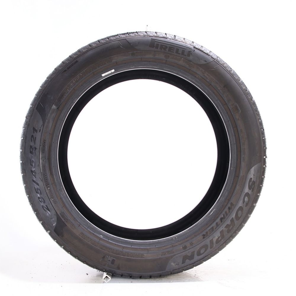 Used 285/45R21 Pirelli Scorpion Winter Run Flat 113V - 7/32 - Image 3