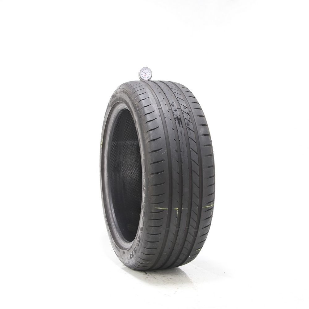 Set of (2) Used 235/45R19 Goodyear EfficientGrip MOExtended Run Flat 95V - 5.5-7/32 - Image 1
