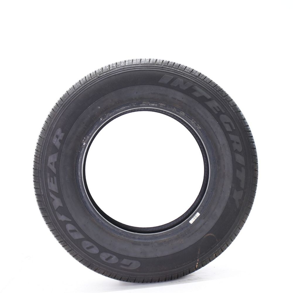 Driven Once 215/70R15 Goodyear Integrity 98S - 9.5/32 - Image 3