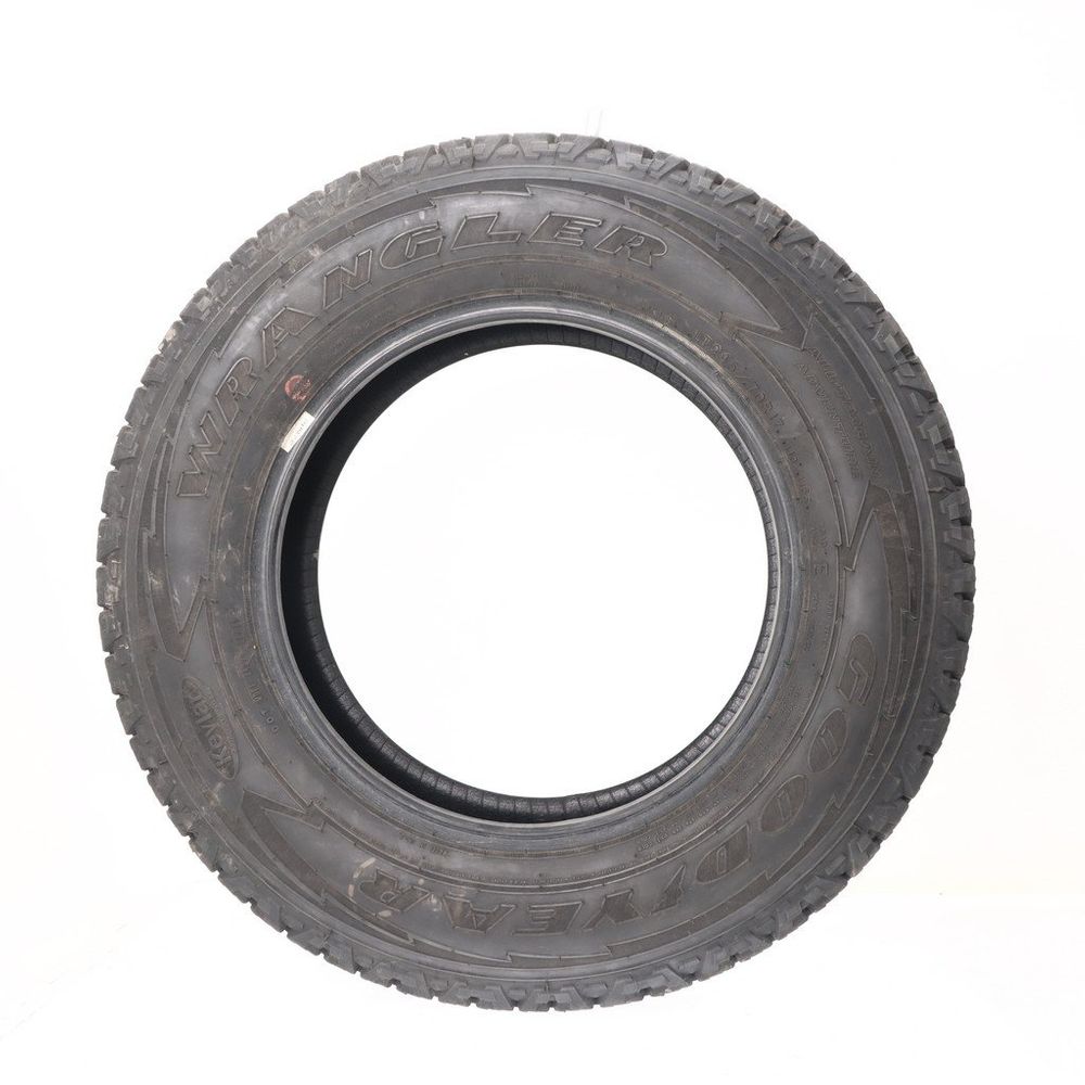Used LT 245/70R17 Goodyear Wrangler All-Terrain Adventure Kevlar 119/116S E - 12.5/32 - Image 3