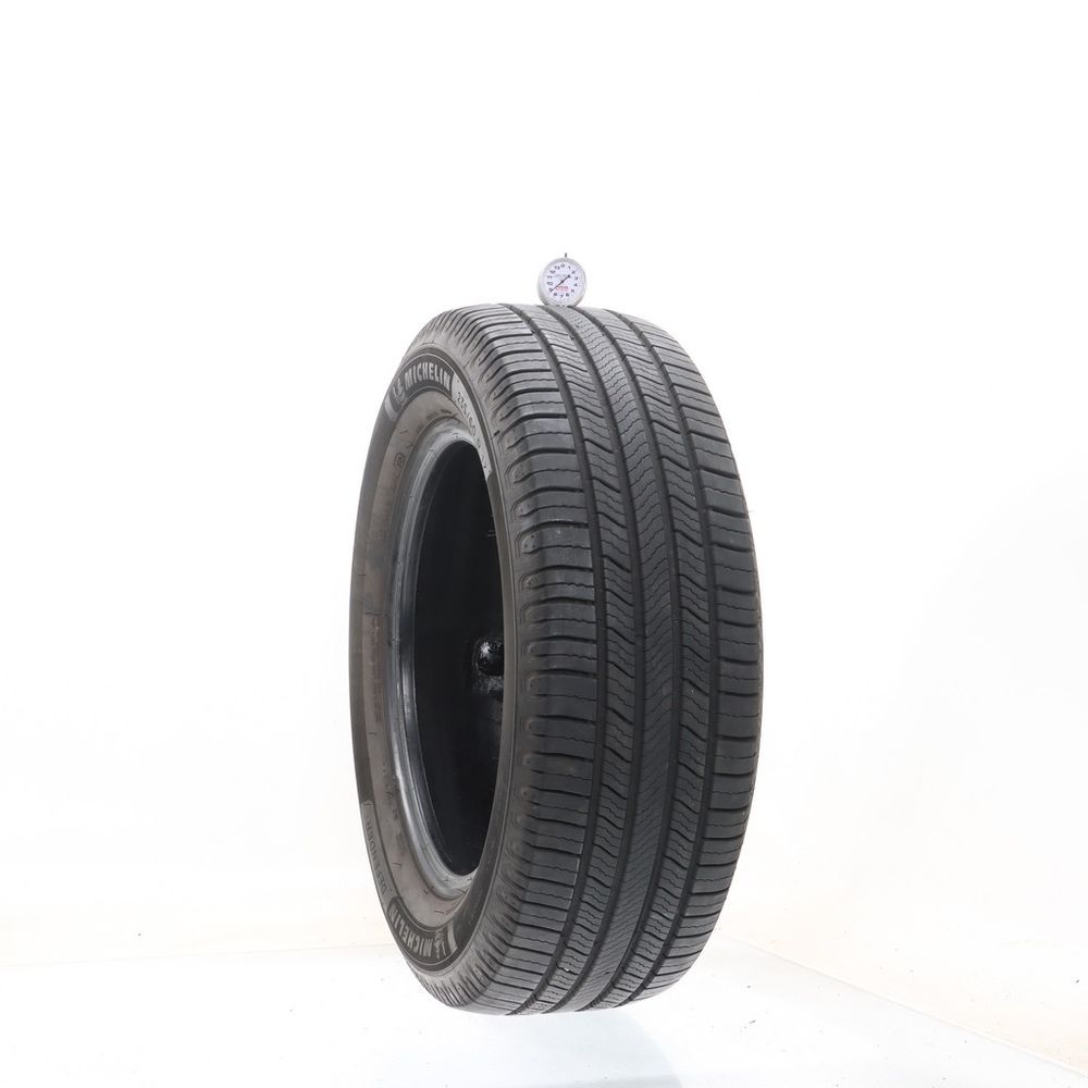 Used 235/60R17 Michelin Defender 2 102H - 8.5/32 - Image 1